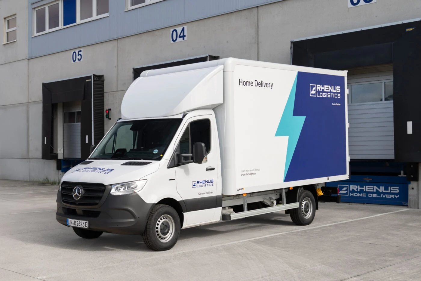 Rhenus deploys 51 Mercedes-Benz eSprinter vans for home delivery