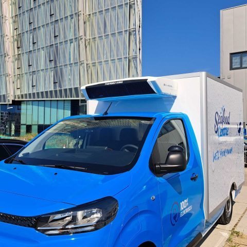 Seafood Centre Scheveningen introduces electric refrigerated vehicle with Thermo King E-400 in the Netherlands