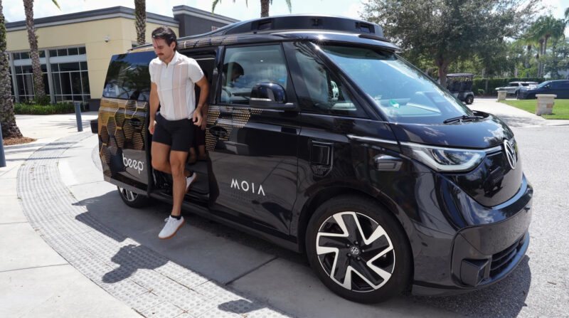 Beep begins testing autonomous passenger vans in Orlando