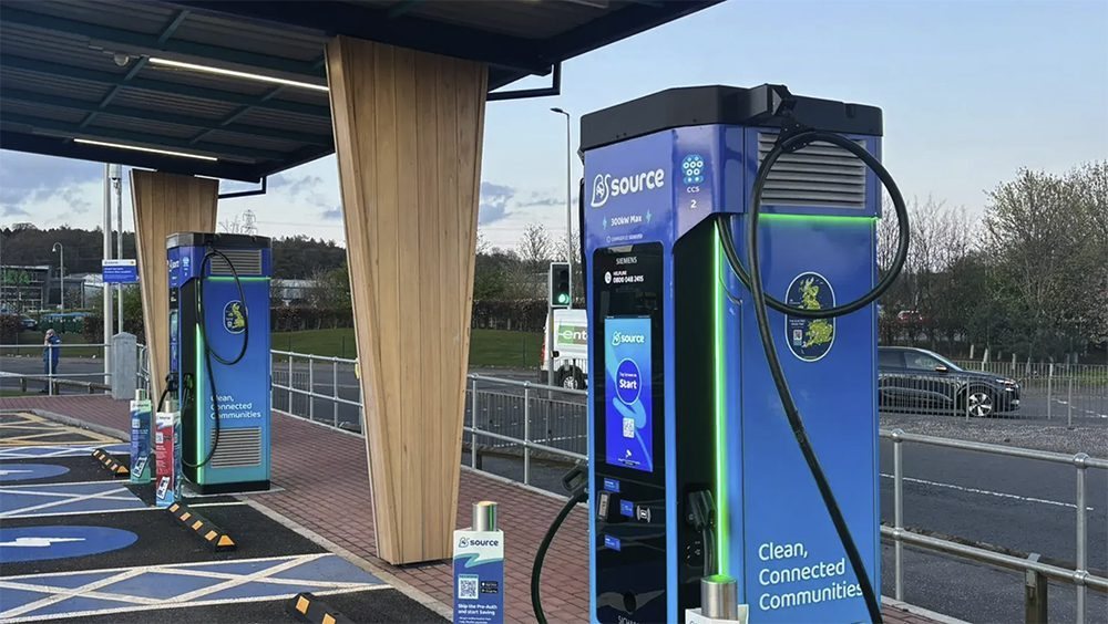 Source adds UK charging hubs to Shell Card roaming network