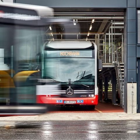 Hochbahn begins trial operations at electric bus depot in Meiendorf