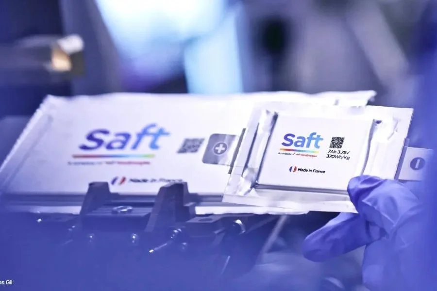 Saft inaugurates solid-state battery production lines in Bordeaux