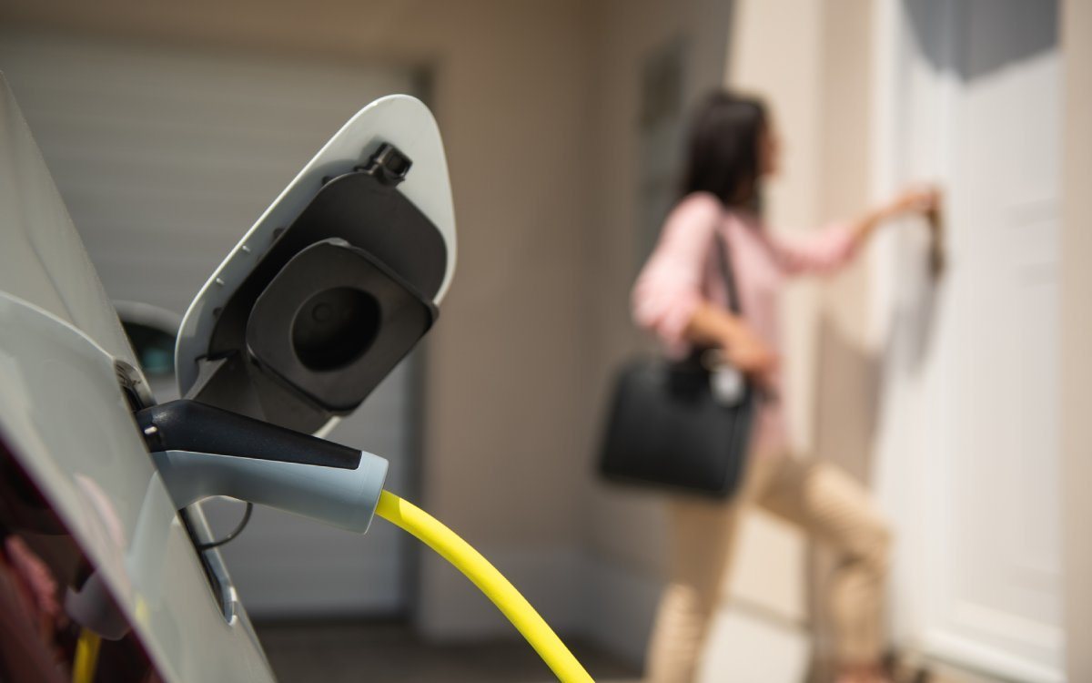 Report says Canada needs about 19 times more EV chargers by 2040