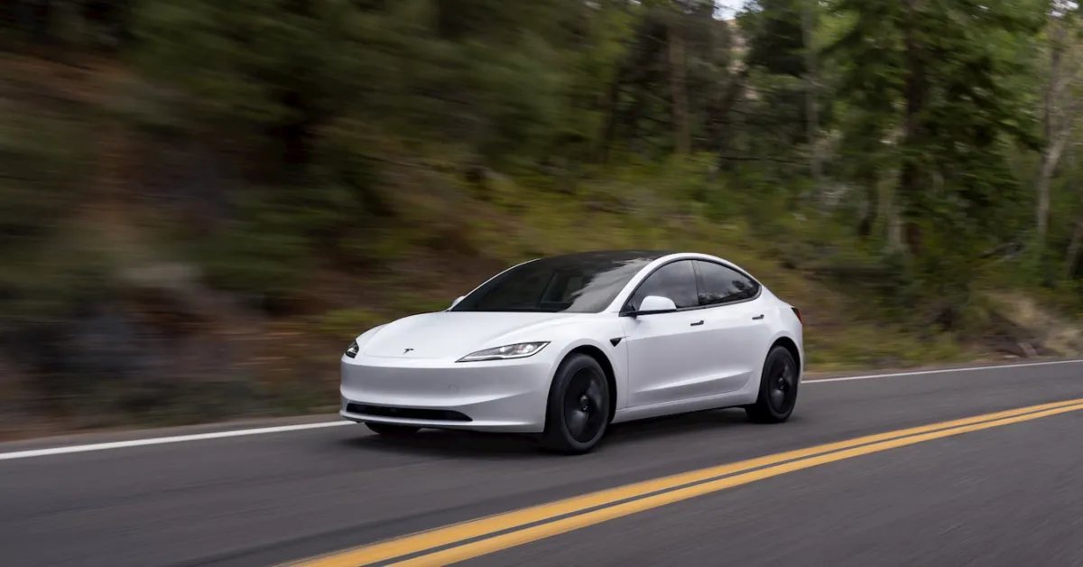 Tesla pauses Model 3 Premium orders in Canada