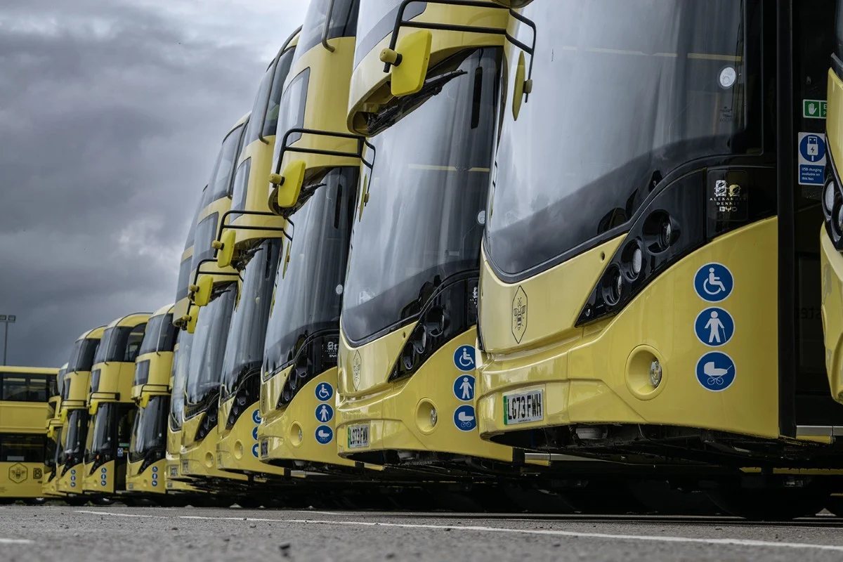 Greater Manchester puts 500th battery-electric bus into service on Bee Network