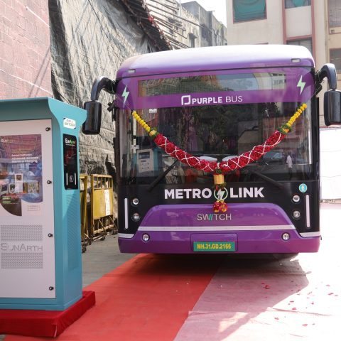 Purple Bus launches electric intercity service on Nagpur–Chandrapur route